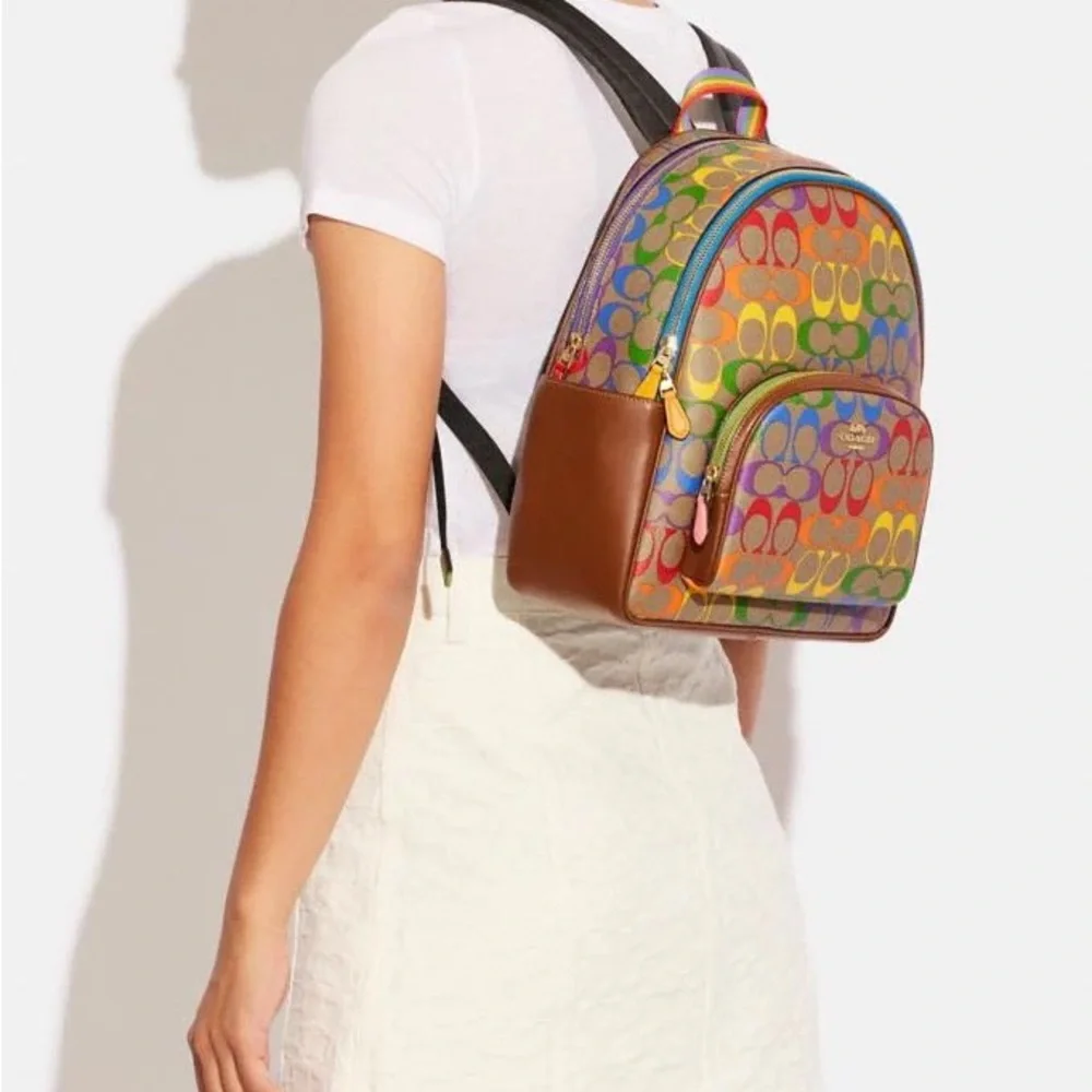 NWT $428 RARE RAINBOW PRIDE AUTHENTIC COACH COLORFUL SIGNATURE BACKPACK - Picture 2 of 6